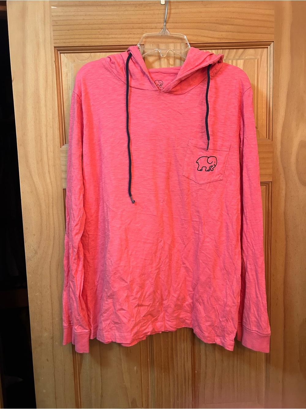 Ivory Ella women’s pink hoodie shirt size large elephant design